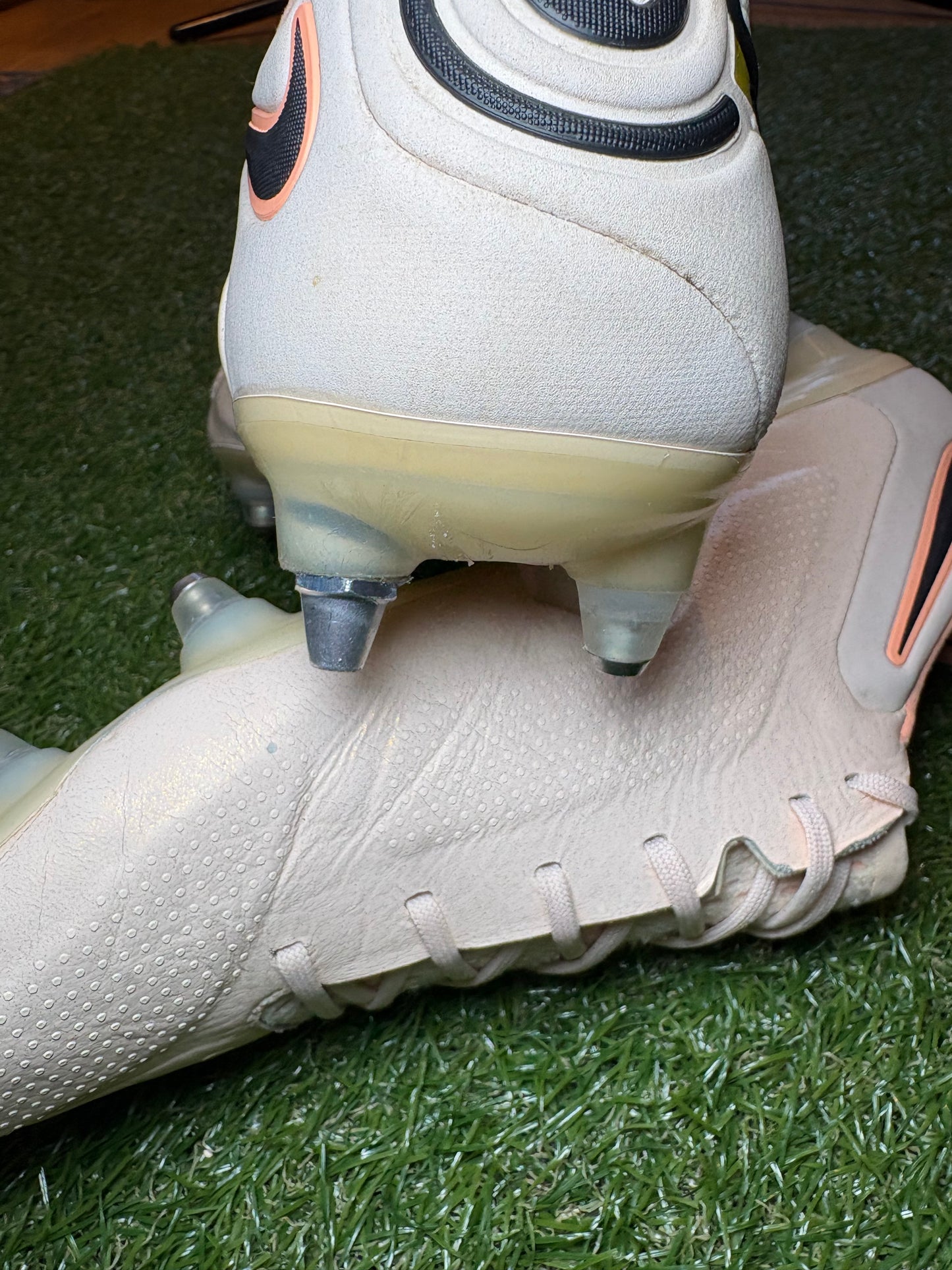 Nike Tiempo Legend 9 Elite SG Anti Clog - UK 9