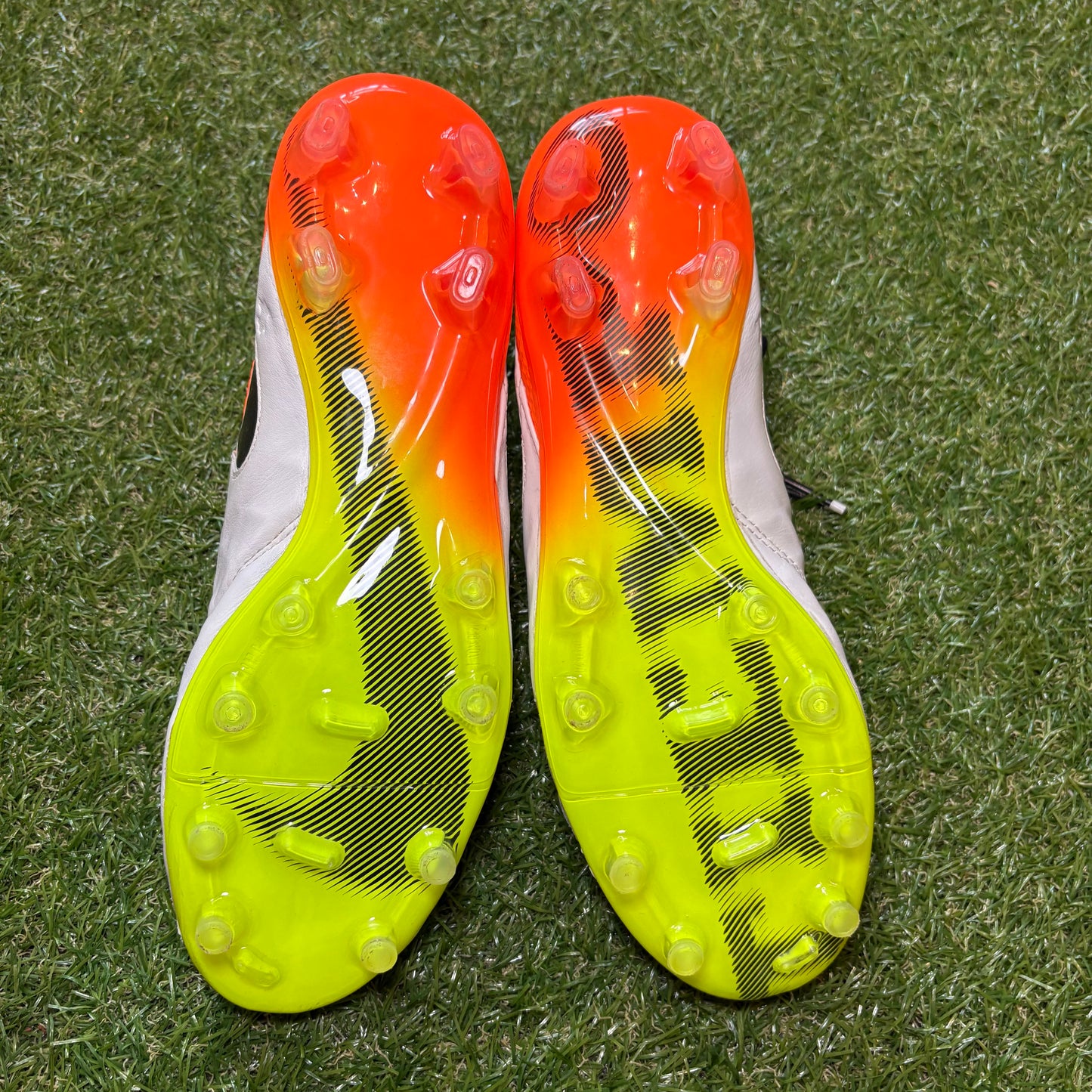Nike Tiempo Legend 6 Elite Fg - UK 8