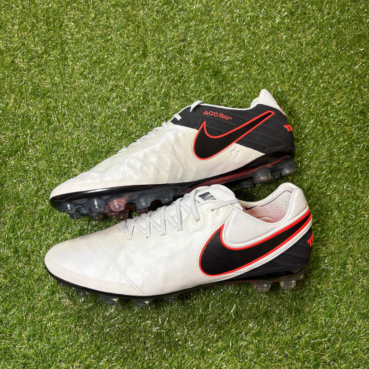 Nike Tiempo legend 6 Elite FG/HG - UK 10