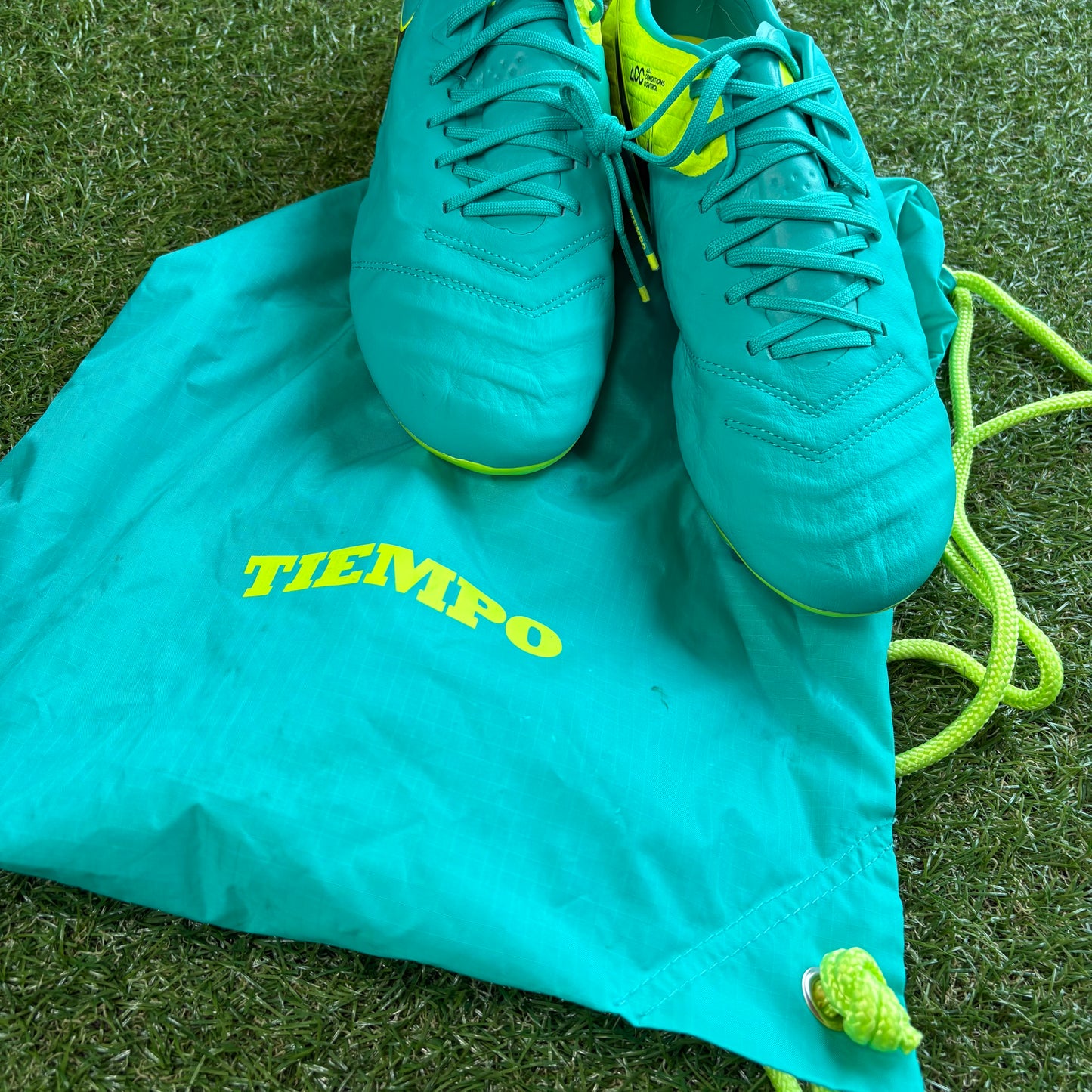 Nike Tiempo Legend 6 Elite SG - UK 8