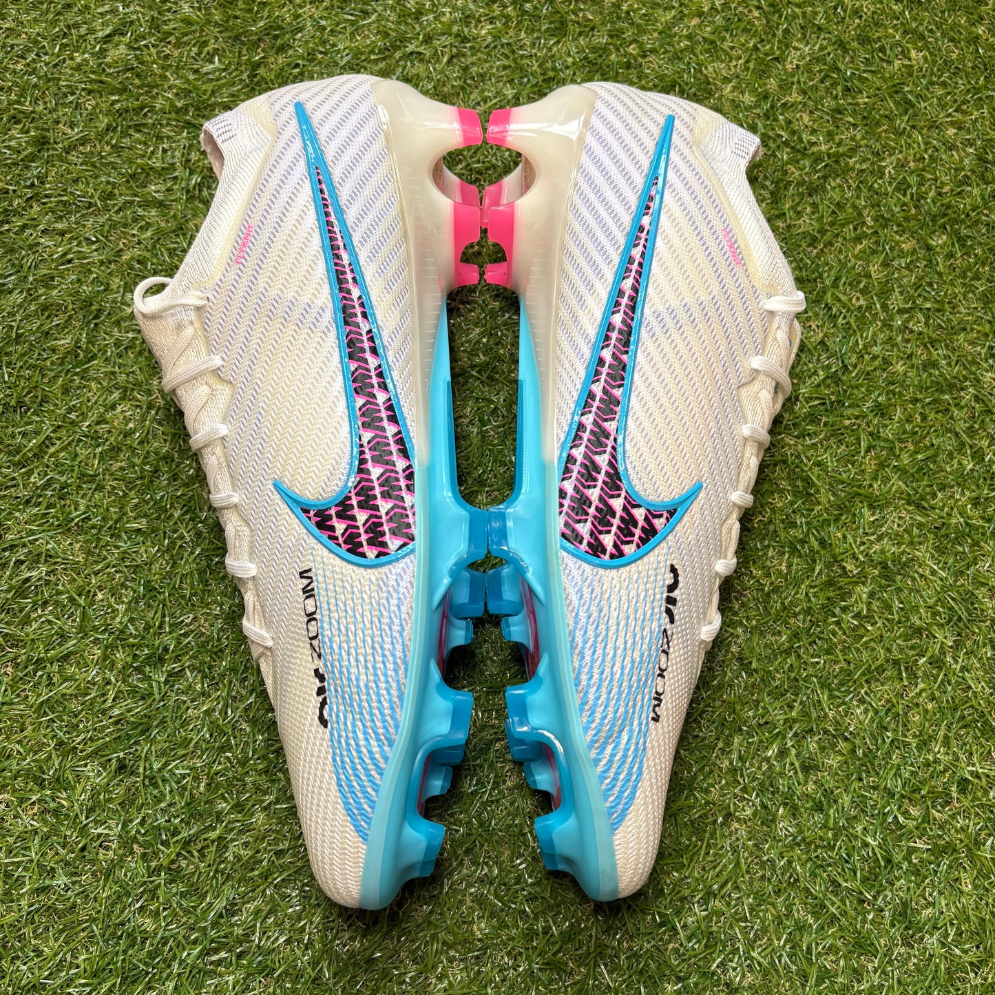 Nike Mercurial Vapour 15 Elite FG - UK 12