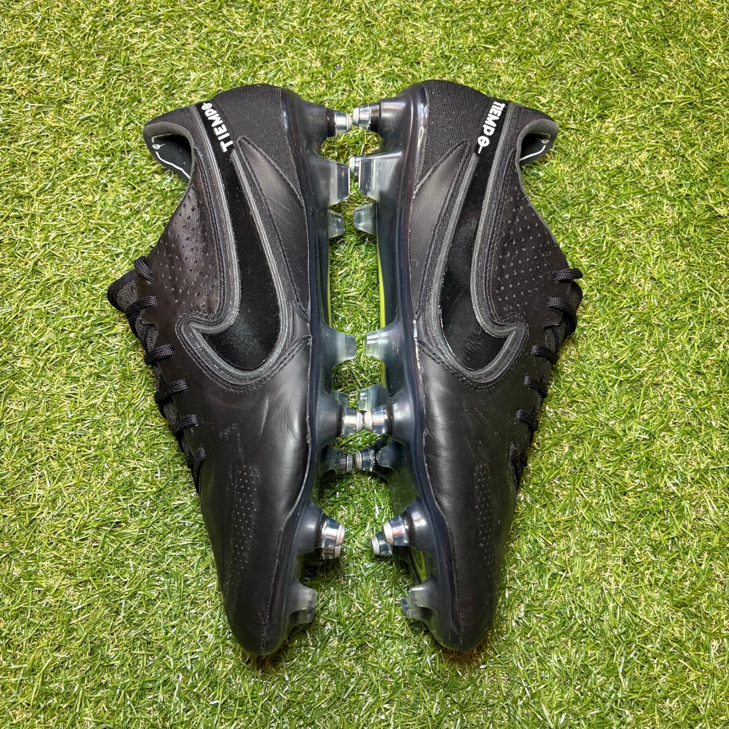 Nike Tiempo Legend 9 Elite SG Pro Anti Clog - UK 8.5