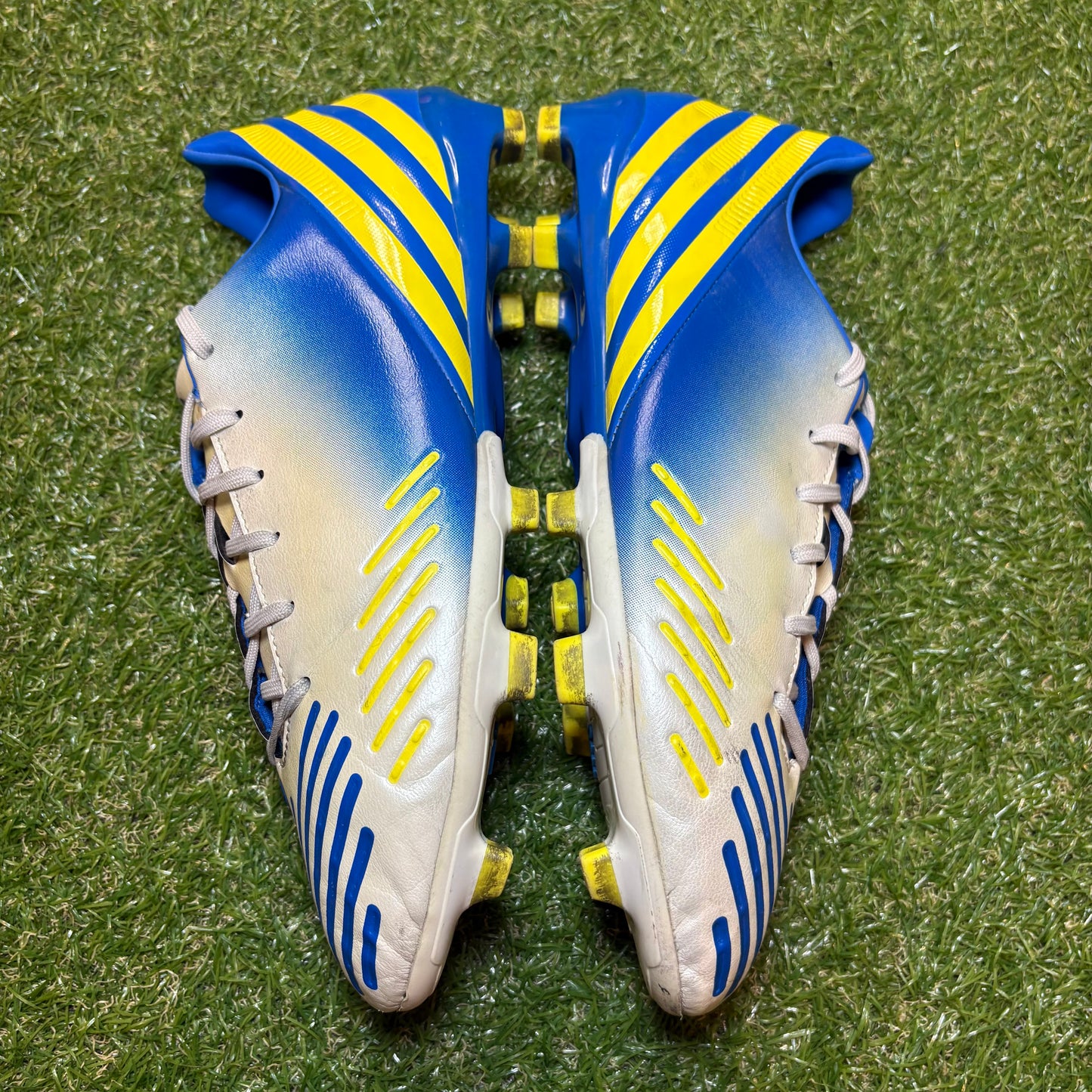 Adidas Predator Absolado FG - UK 10.5