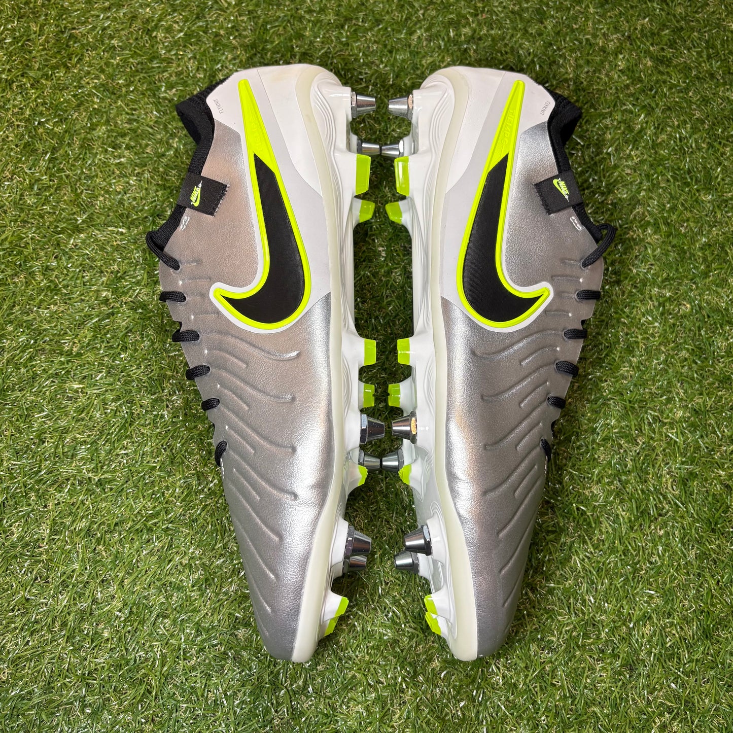 Nike Tiempo Legend X Elite - UK 12/13