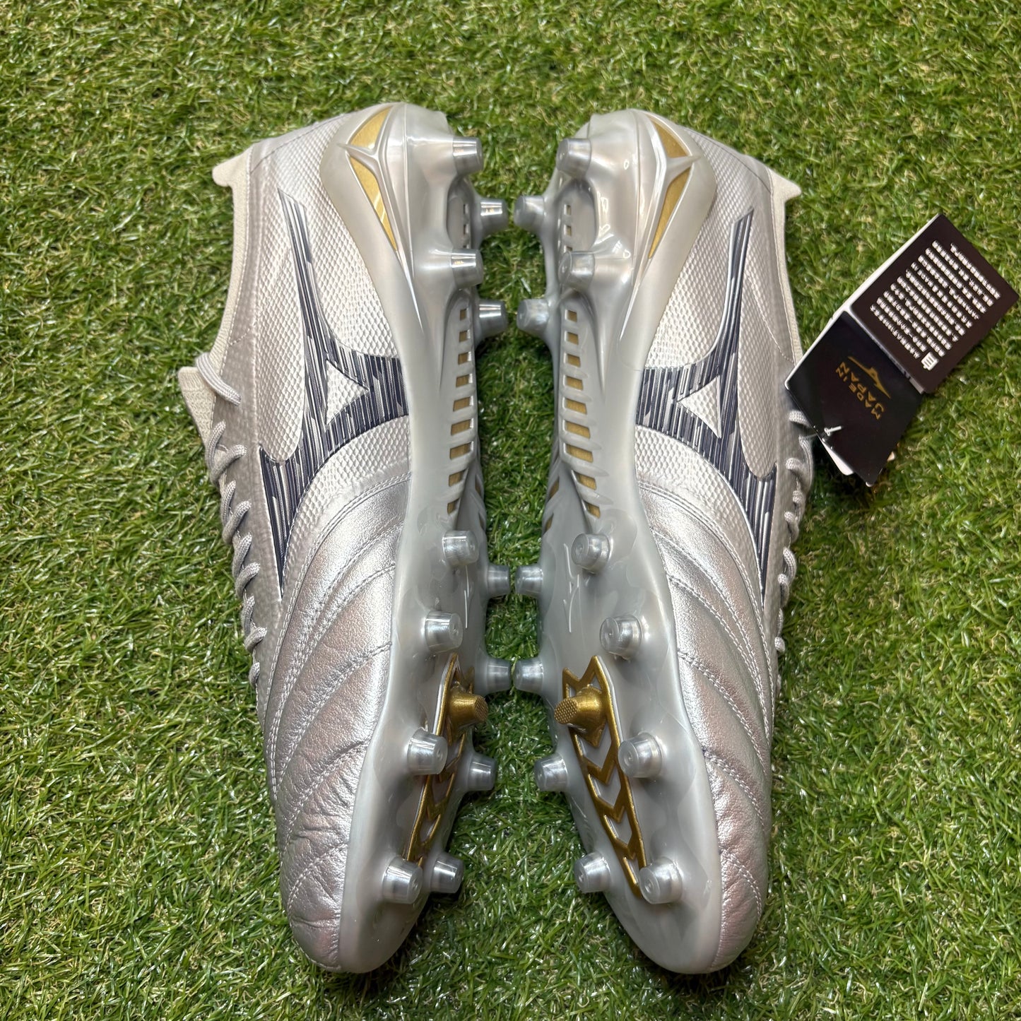 Mizuno Morelia Neo IV Beta Made in Japan FG - UK 12