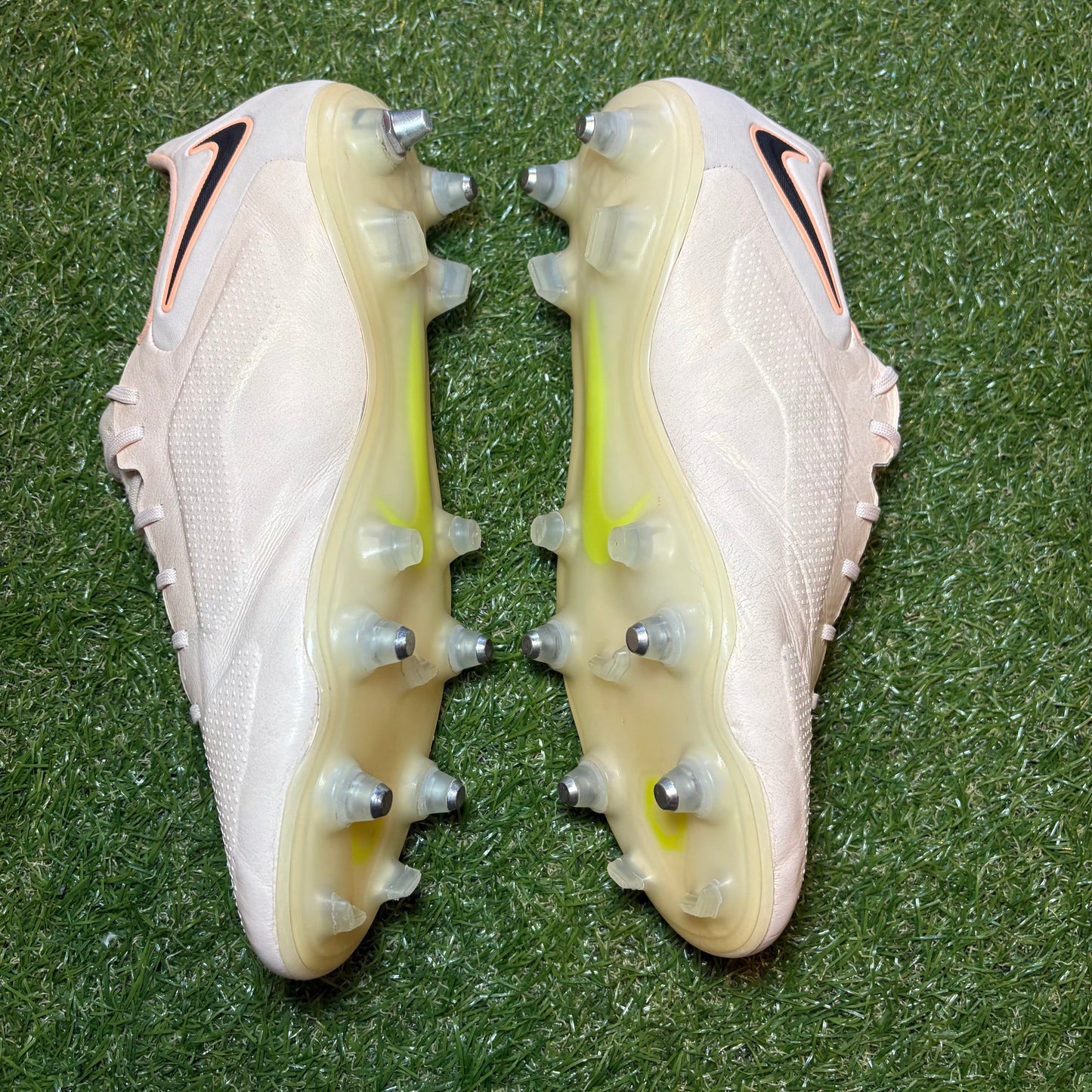 Nike Tiempo Legend 9 Elite SG Anti Clog - UK 9