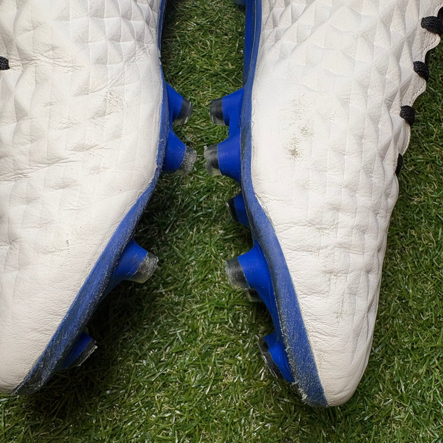 Nike Tiempo Legend 8 Elite FG - UK 10