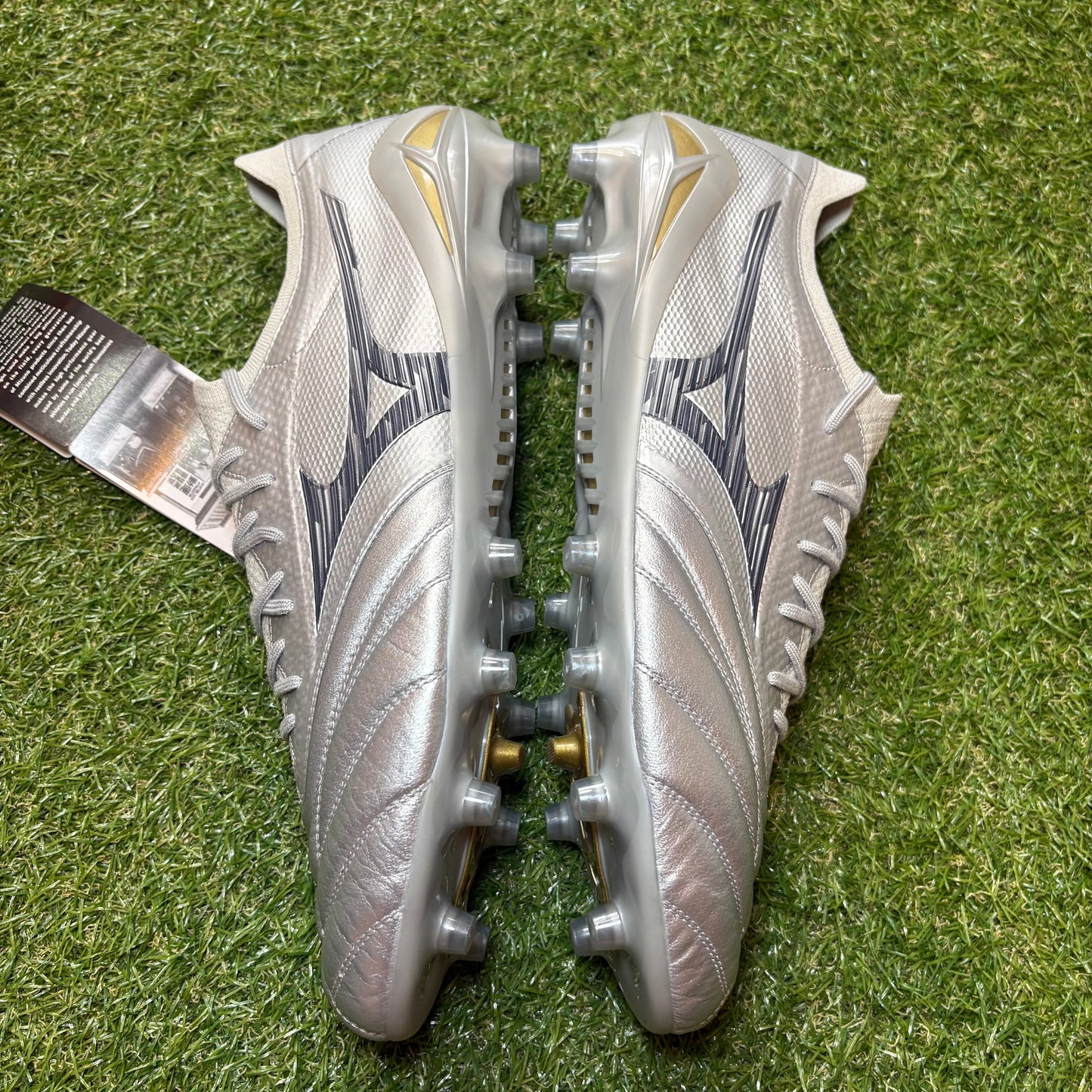 Mizuno Morelia Neo IV Beta Made in Japan FG - UK 12