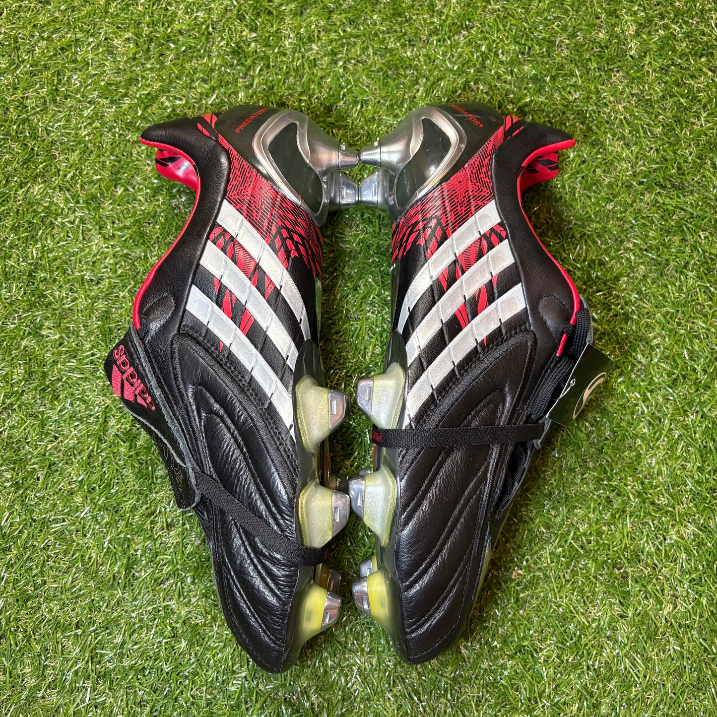 Adidas Predator Powerswerve Champions League SG - UK 11