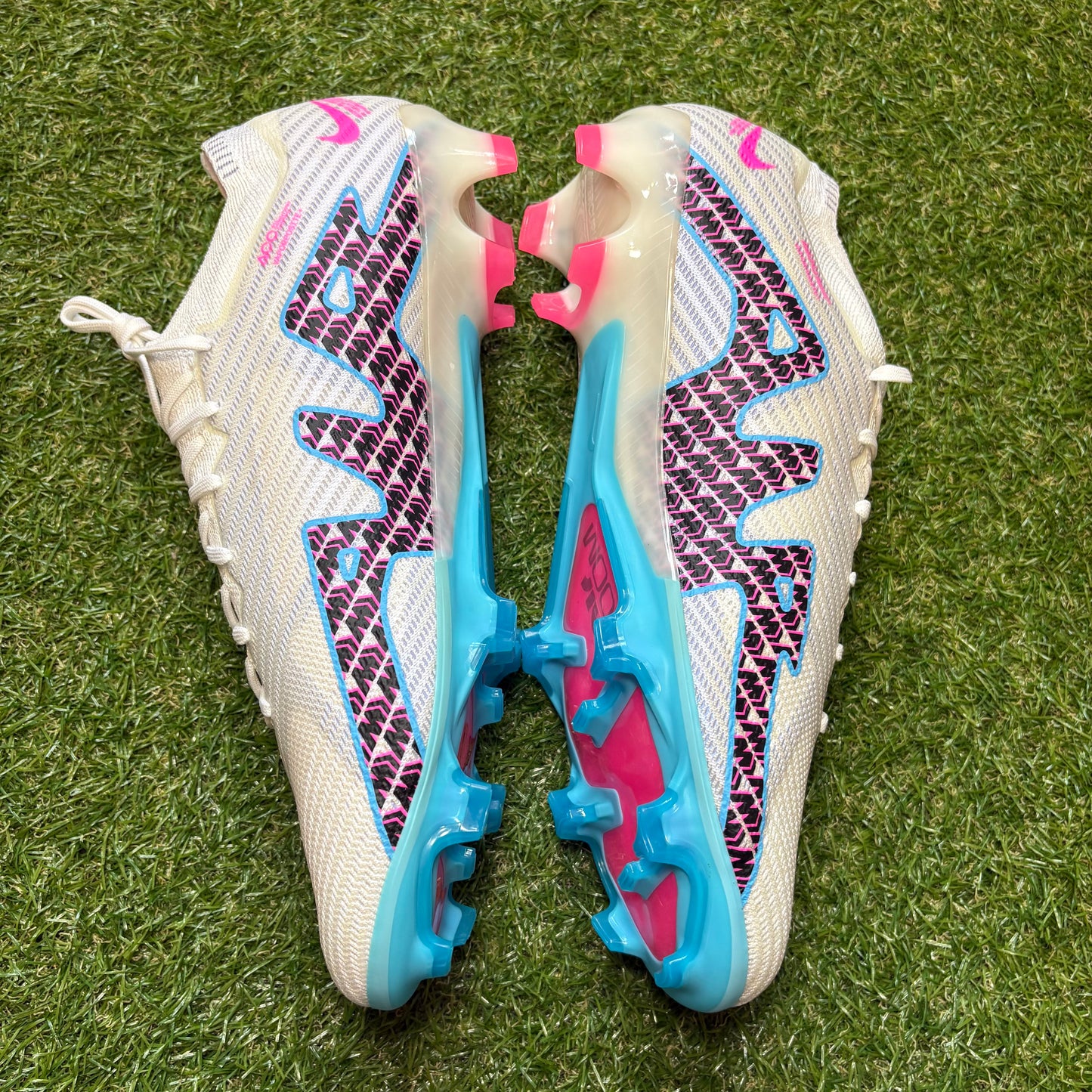 Nike Mercurial Vapour 15 Elite FG - UK 12
