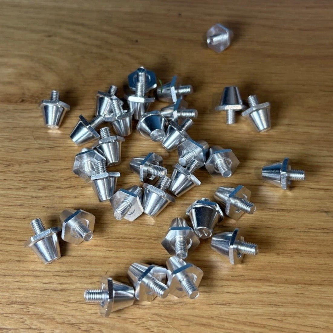 Replacement Metal Studs (Chose Brand/Colour)